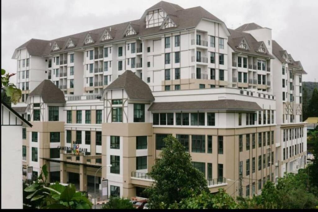Hello Kitty Homestay - Cameron Highlands - Spacious Studio - Perfect For Families - Sleeps 4 And Baby Tanah Rata Exterior photo